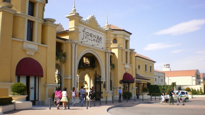 Аутлет Fidenza Village