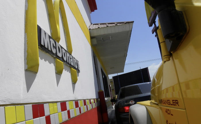 Макдональдс в Доминикане