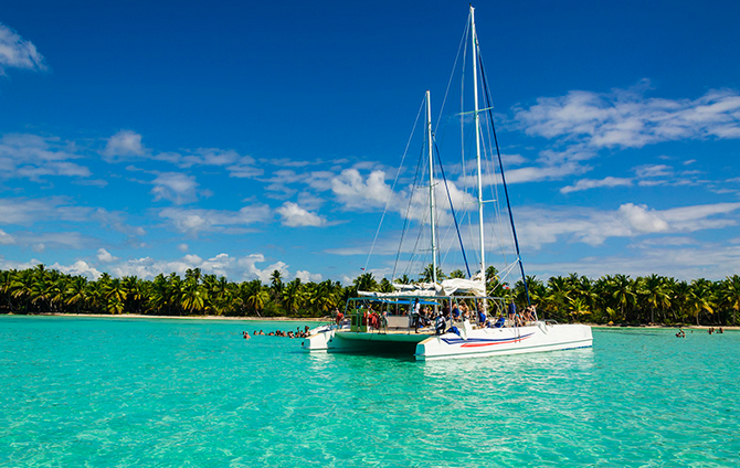 Экскурсия на катамаране к острову Cayo Blanco